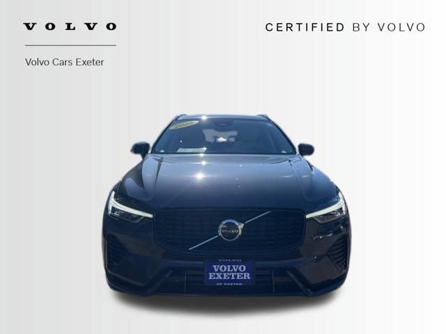 Certified 2025 Volvo XC60 T8 Core image 2