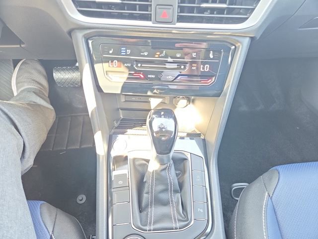 New 2025 Volkswagen Taos SEL AWD/4WD image 20