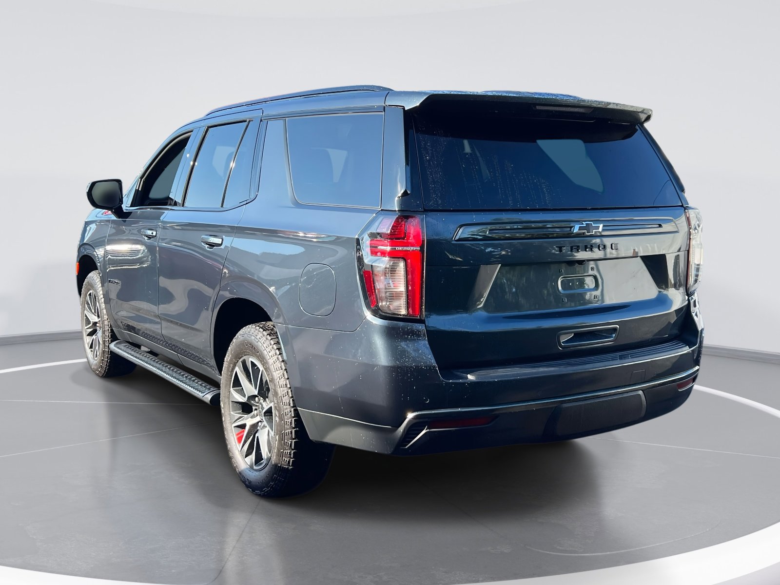 Used 2021 Chevrolet Tahoe Z71 image 4