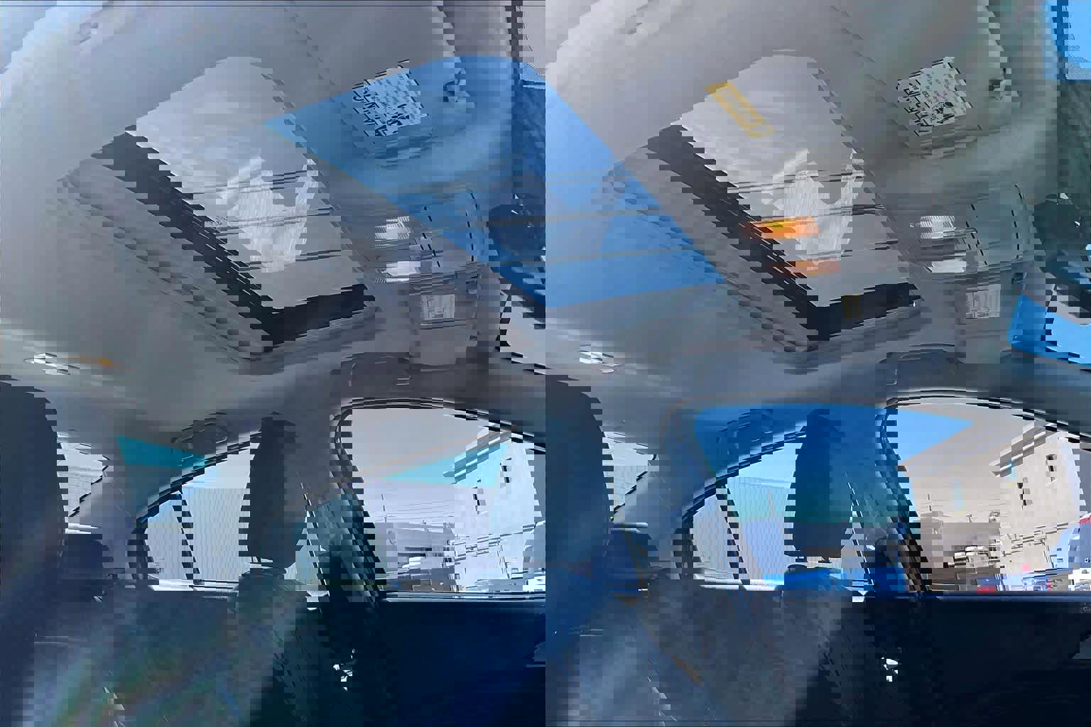 Used 2018 MAZDA MAZDA3 Grand Touring w/ Premium Equipment Package image 14