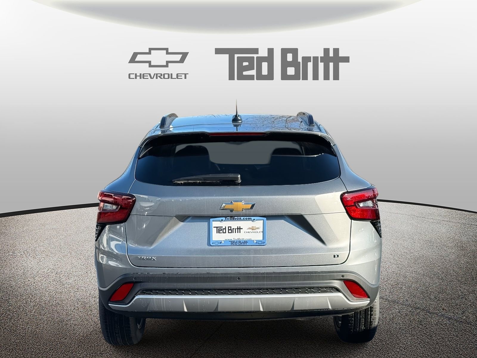New 2026 Chevrolet Trax LT w/ Driver Confidence Package FWD image 5