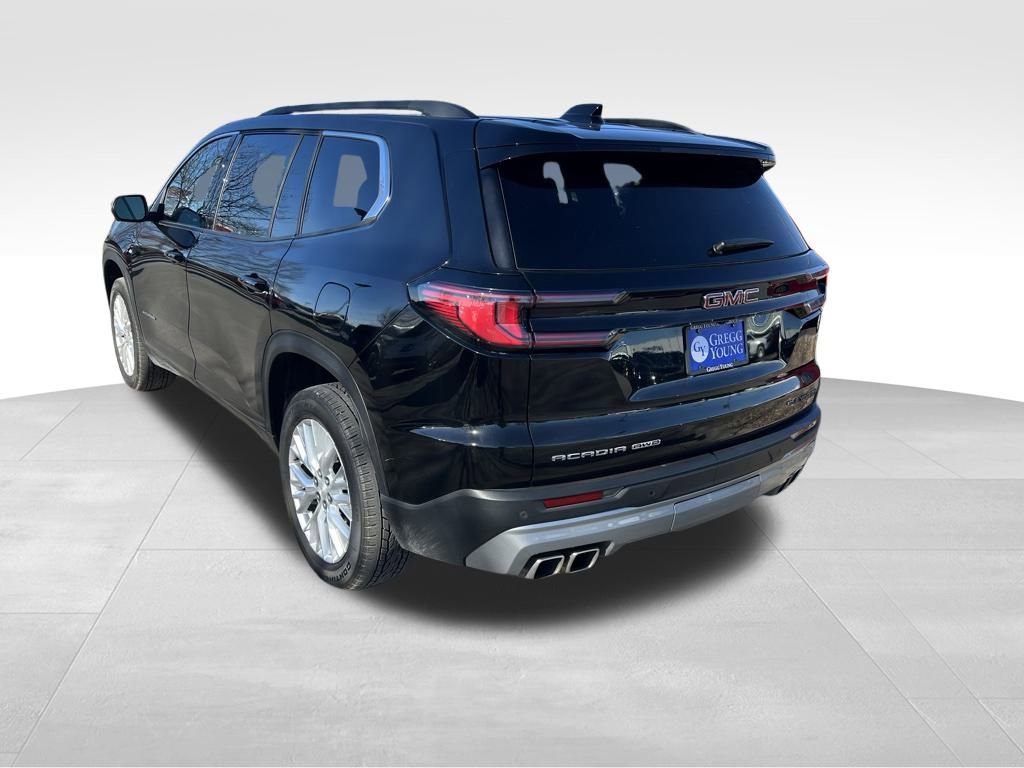 Used 2024 GMC Acadia Elevation image 4