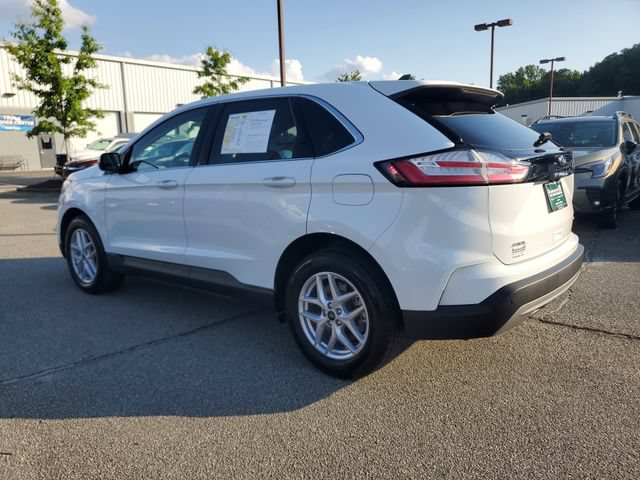 Used 2023 Ford Edge SEL w/ Convenience Package AWD/4WD image 4