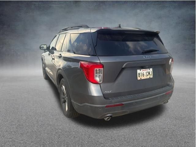 Used 2021 Ford Explorer XLT w/ Equipment Group 202A RWD image 11