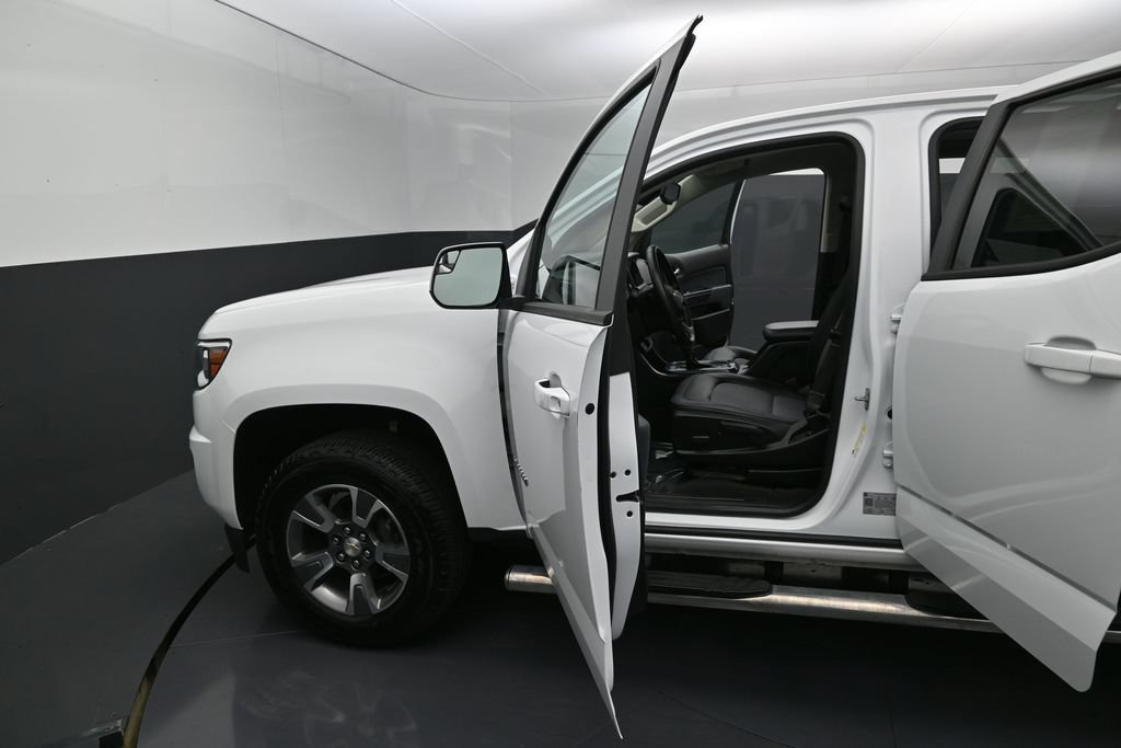 Used 2019 Chevrolet Colorado Z71 AWD/4WD image 13