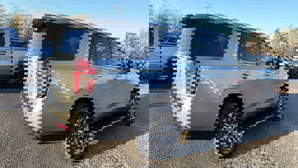 Certified 2024 Chevrolet Tahoe LT w/ LT Signature Plus Package image 5