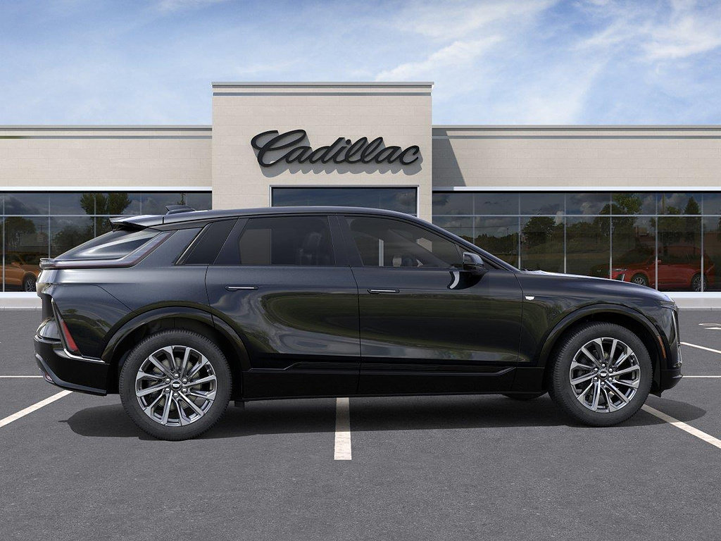 New 2027 Cadillac Lyriq Sport RWD image 5