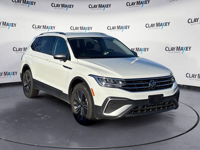 Used 2024 Volkswagen Tiguan Wolfsburg Edition image 7