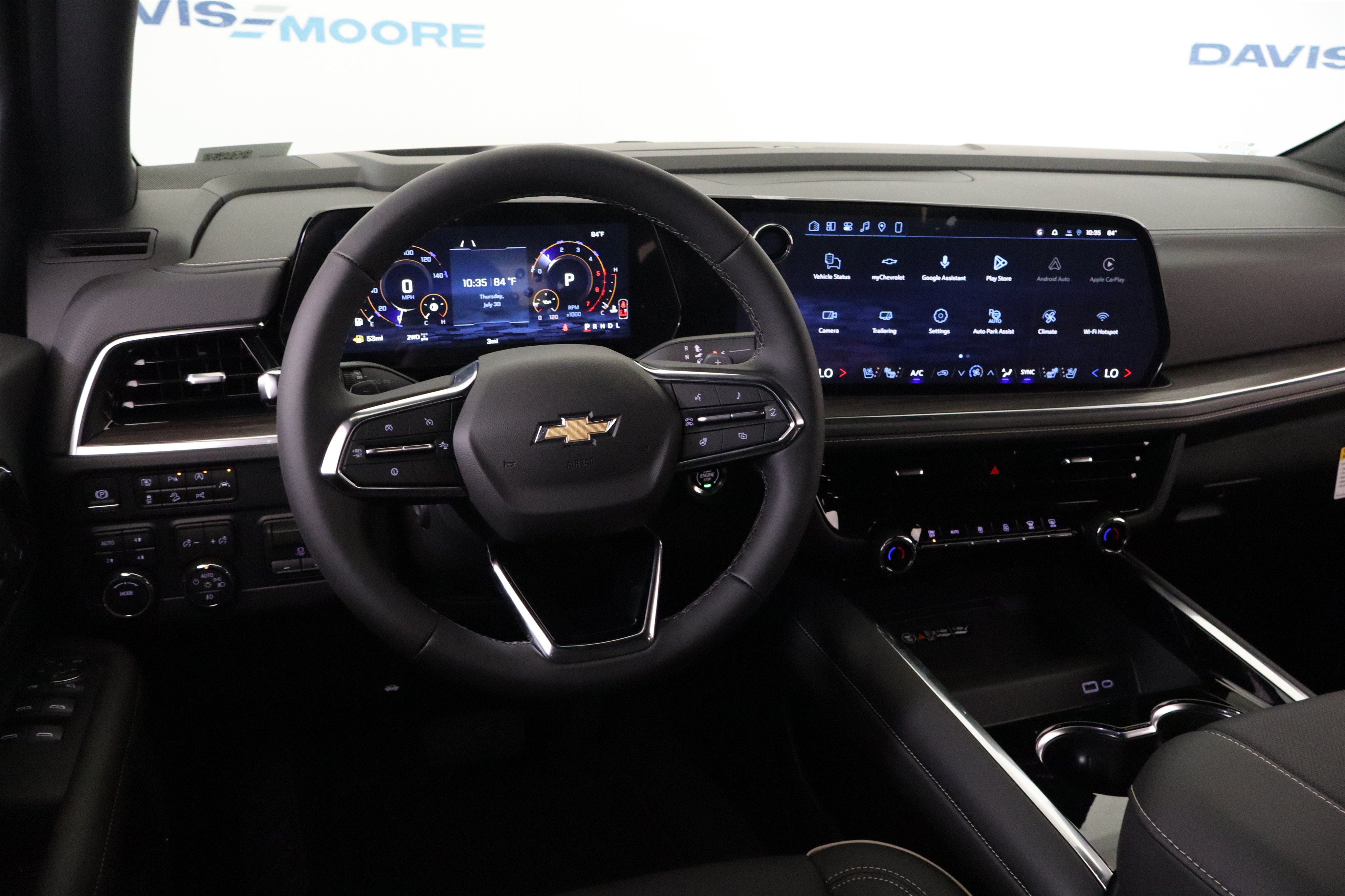 New 2026 Chevrolet Suburban Premier w/ Sun And Tow Package AWD/4WD image 17