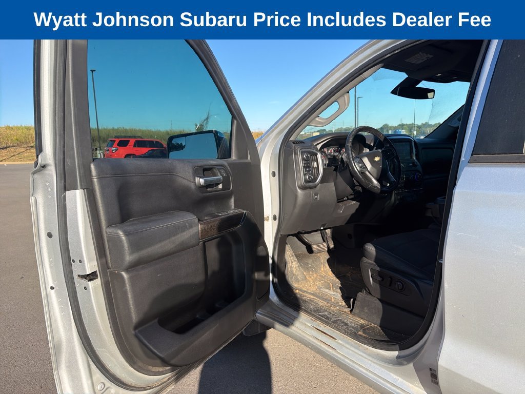 Used 2019 Chevrolet Silverado 1500 LT w/ Texas Edition AWD/4WD image 18