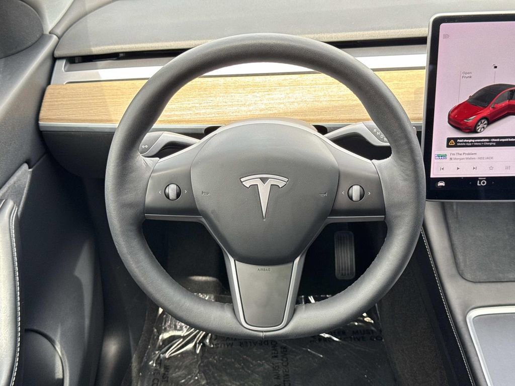 Used 2021 Tesla Model Y Long Range image 8