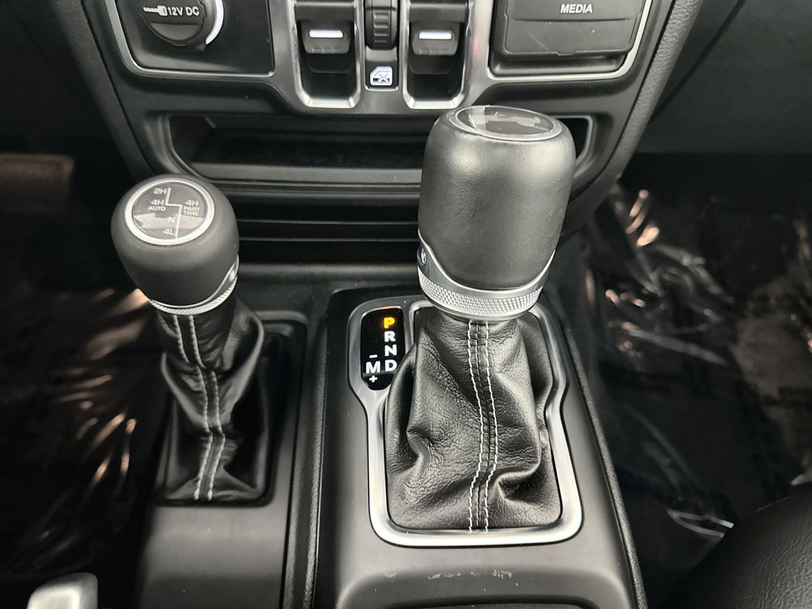 Used 2022 Jeep Wrangler Unlimited Sahara w/ LED Lighting Group image 22