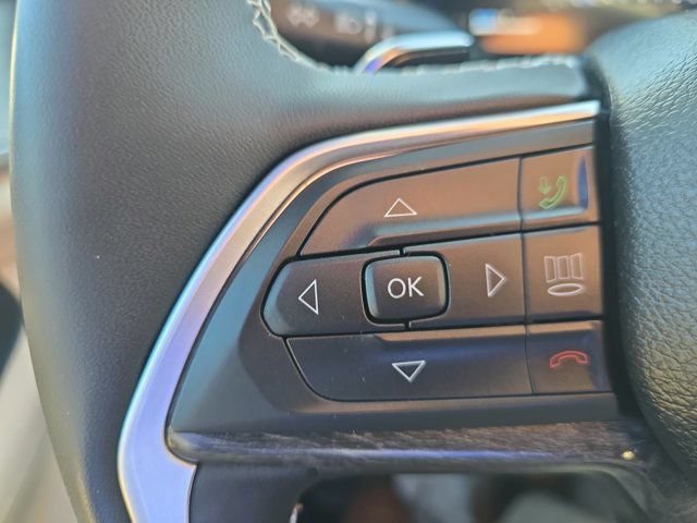 Used 2025 Jeep Grand Cherokee L Limited AWD/4WD image 33