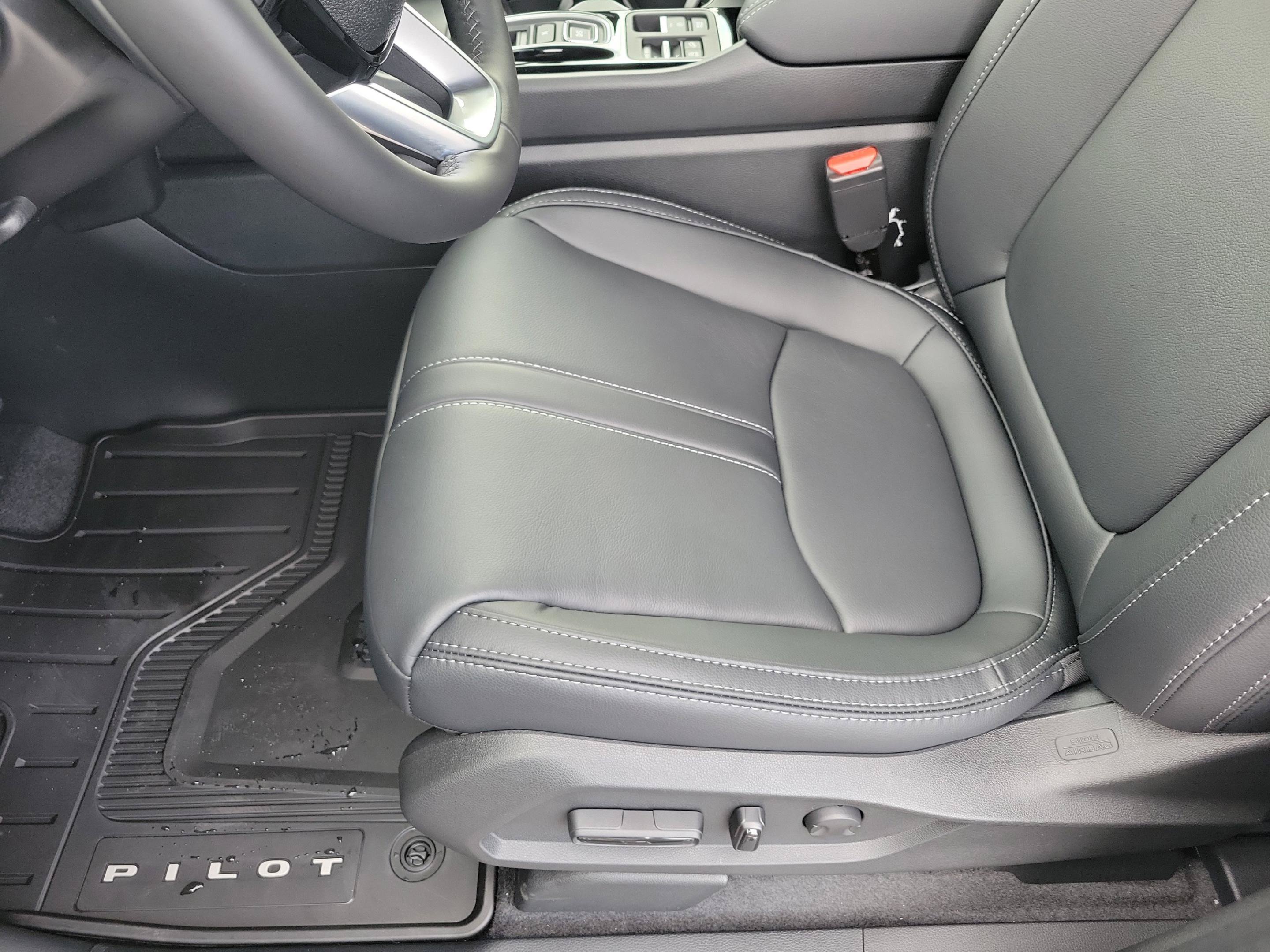 New 2026 Honda Pilot Touring image 26