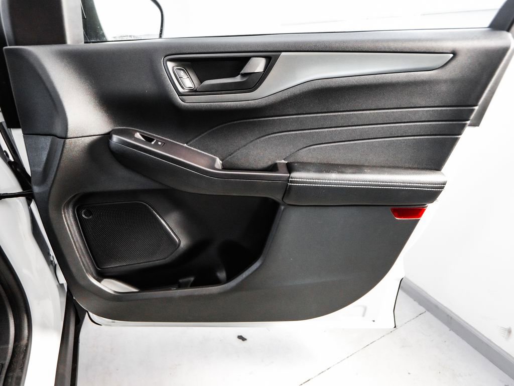 Used 2024 Ford Escape Active image 42