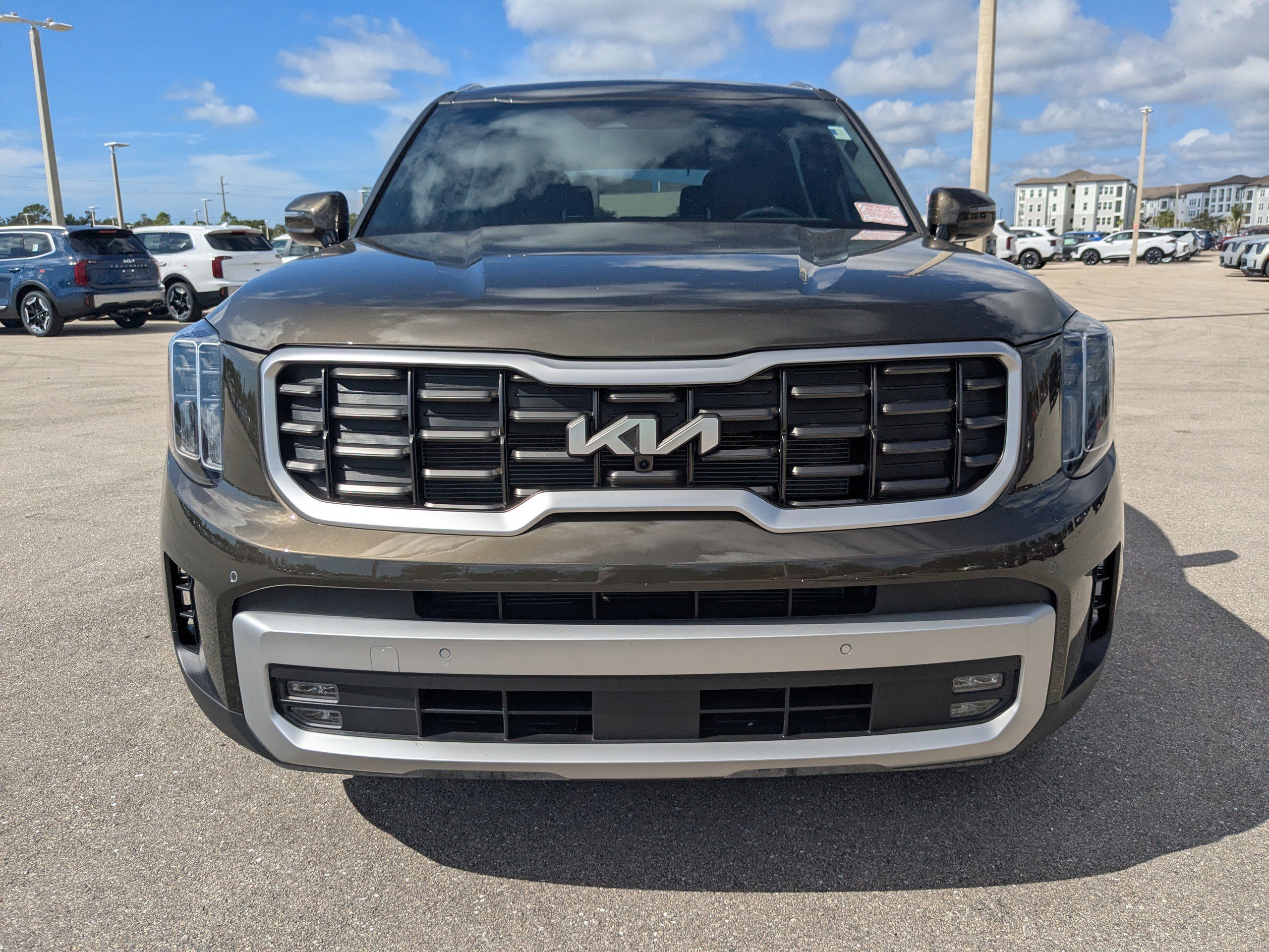 Used 2023 Kia Telluride SX image 10