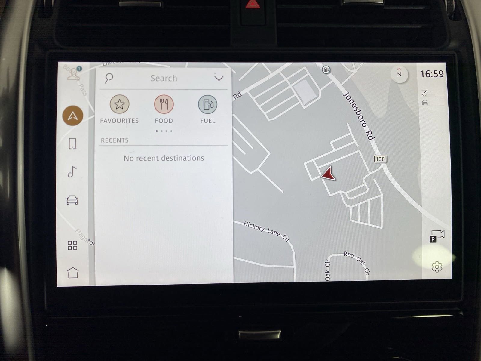 Certified 2025 Land Rover Discovery S image 24