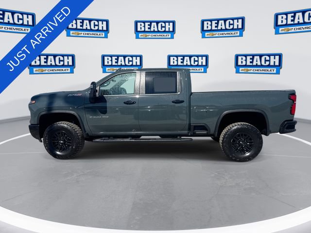 Used 2026 Chevrolet Silverado 2500 ZR2 AWD/4WD image 5