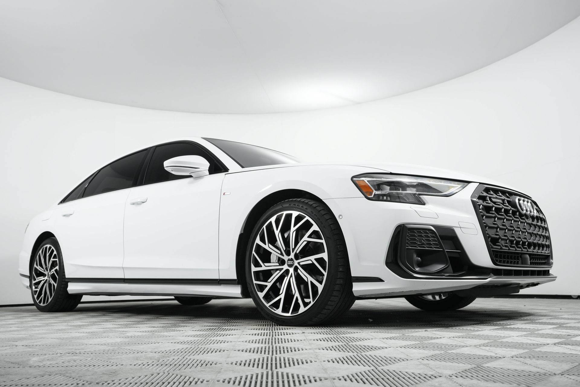 Used 2023 Audi A8 L 3.0T w/ Luxury Package AWD/4WD image 98