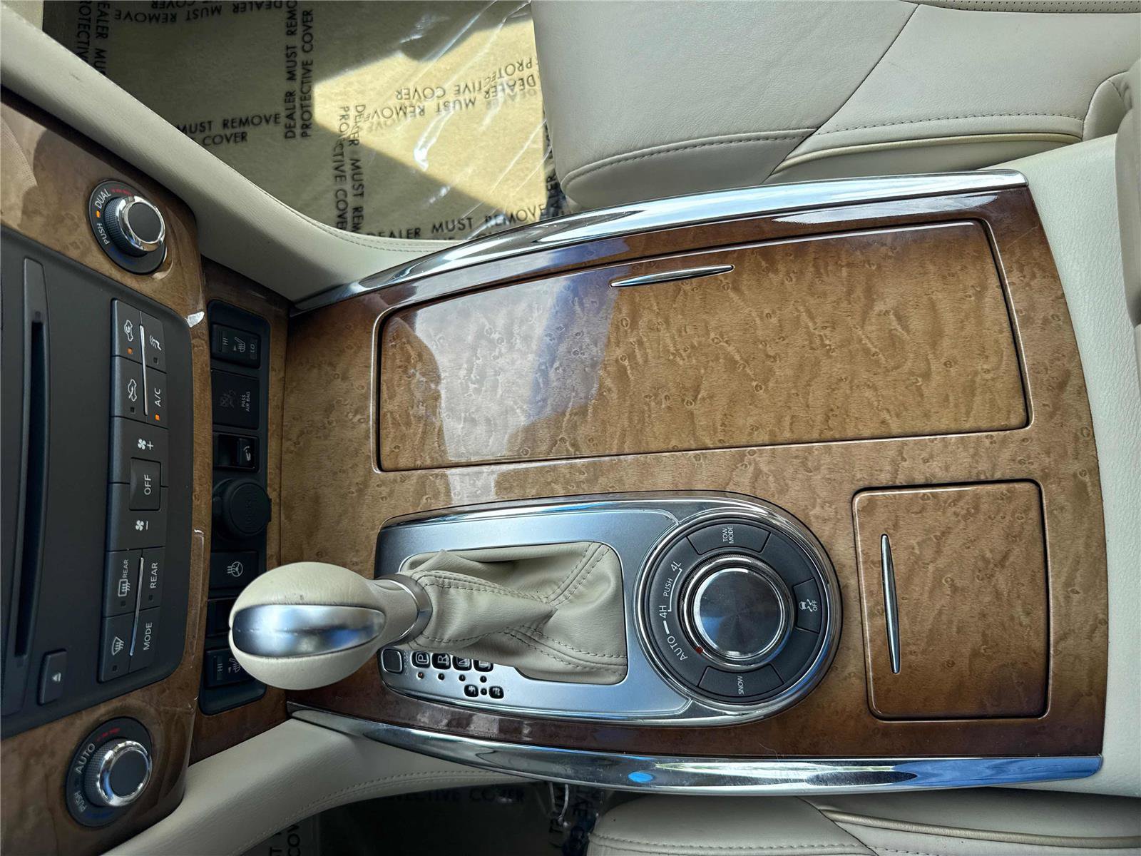 Used 2012 INFINITI QX56 4WD w/ Theater Pkg image 23