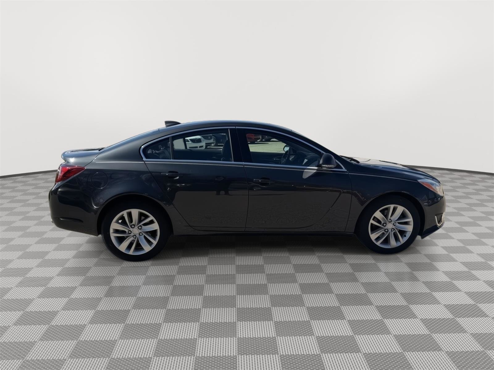 Used 2015 Buick Regal Premium image 9