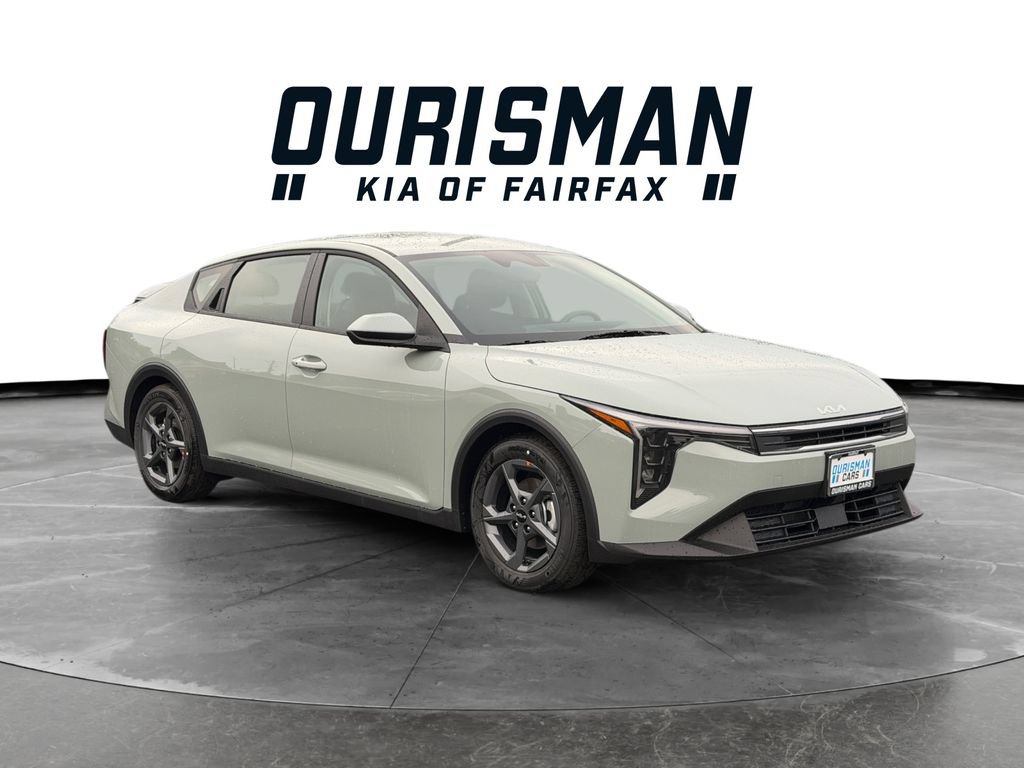 New 2026 Kia K4 FWD image 1