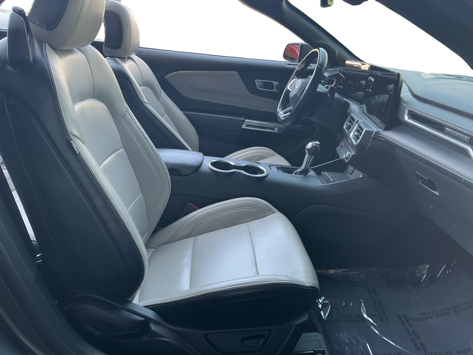 Used 2024 Ford Mustang Premium RWD image 15