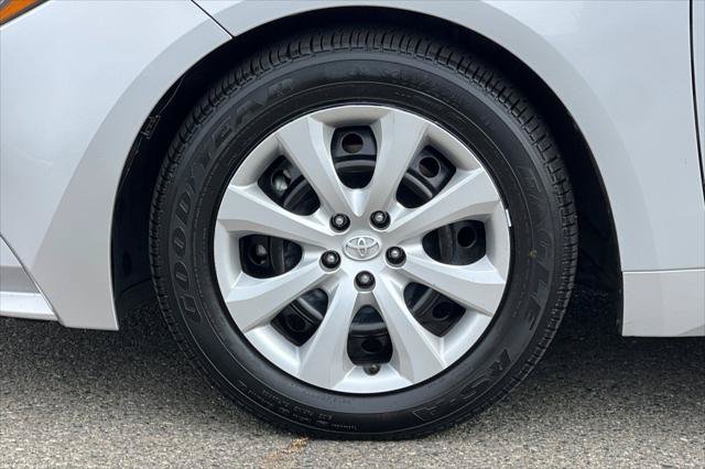 Certified 2024 Toyota Corolla LE FWD image 28