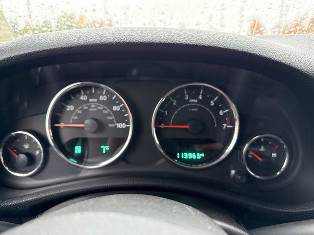 Used 2015 Jeep Wrangler Sahara AWD/4WD image 20
