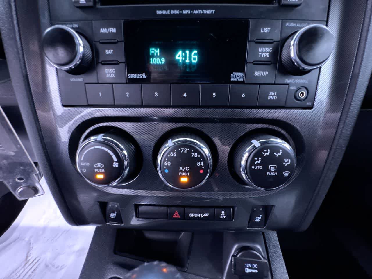 Used 2014 Dodge Challenger SXT Plus RWD image 24
