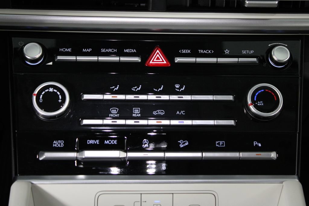 Used 2026 Hyundai Santa Fe SE image 23