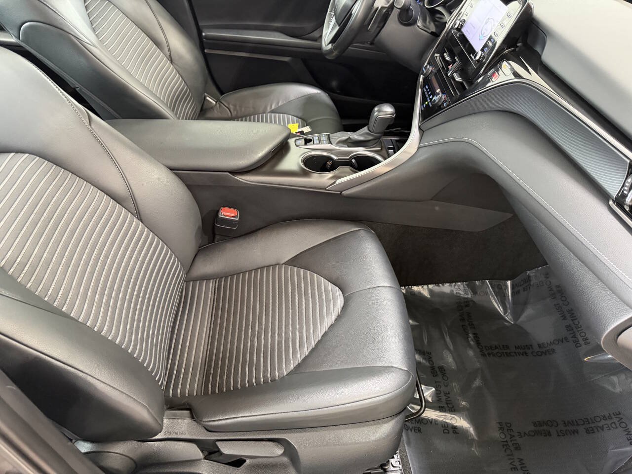 Used 2023 Toyota Camry SE FWD image 31