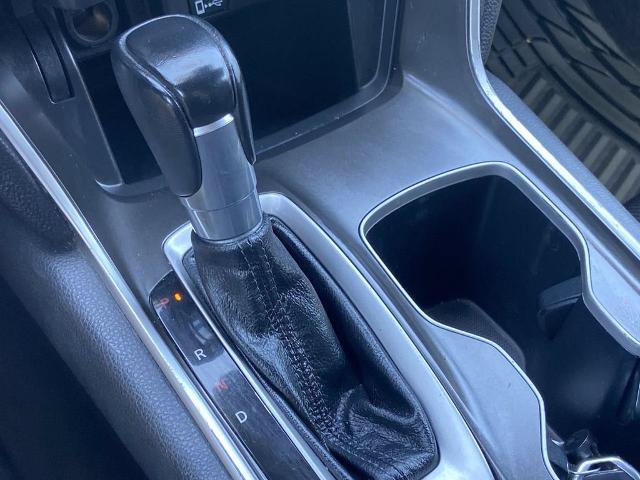 Used 2019 Honda Accord Sport image 11