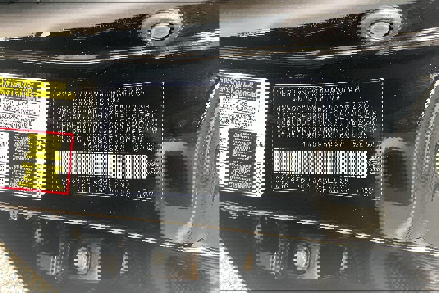 Used 2025 Toyota Camry LE w/ Convenience Package image 36