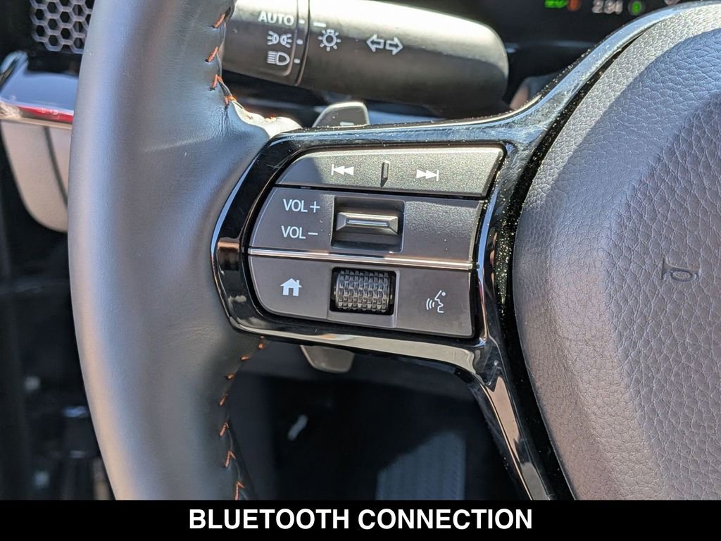 Used 2024 Honda CR-V Sport Touring image 7