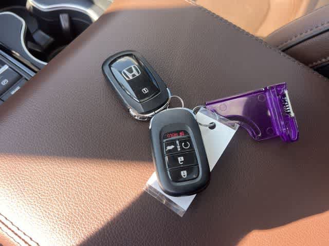 Certified 2025 Honda Pilot Elite image 21