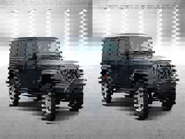 Used 2014 Jeep Wrangler Freedom Edition image 2