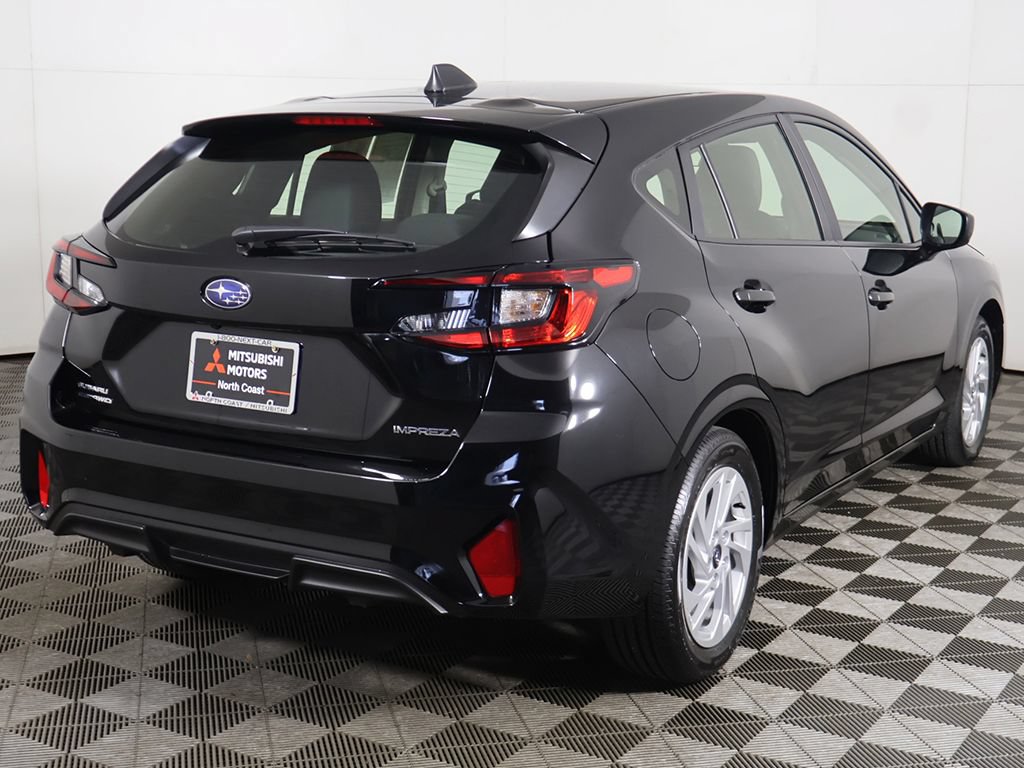 Used 2025 Subaru Impreza 2.0i AWD/4WD image 8