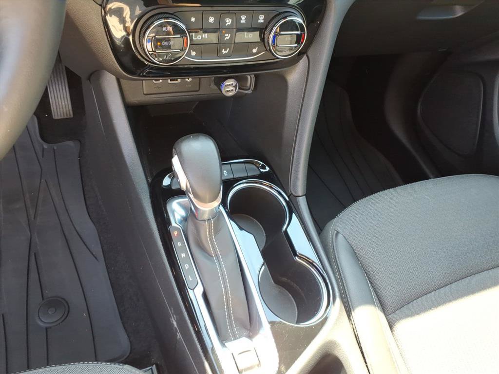 Used 2023 Buick Encore GX Select FWD image 32