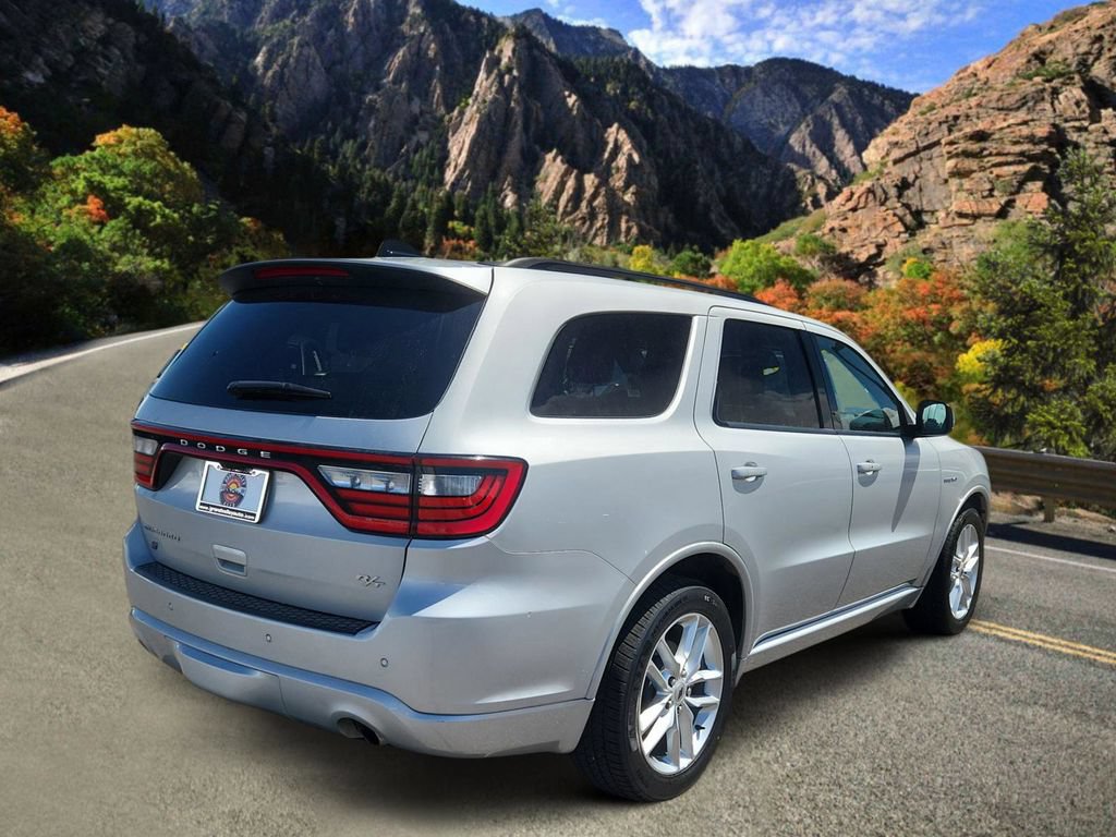 Used 2024 Dodge Durango R/T AWD/4WD image 3