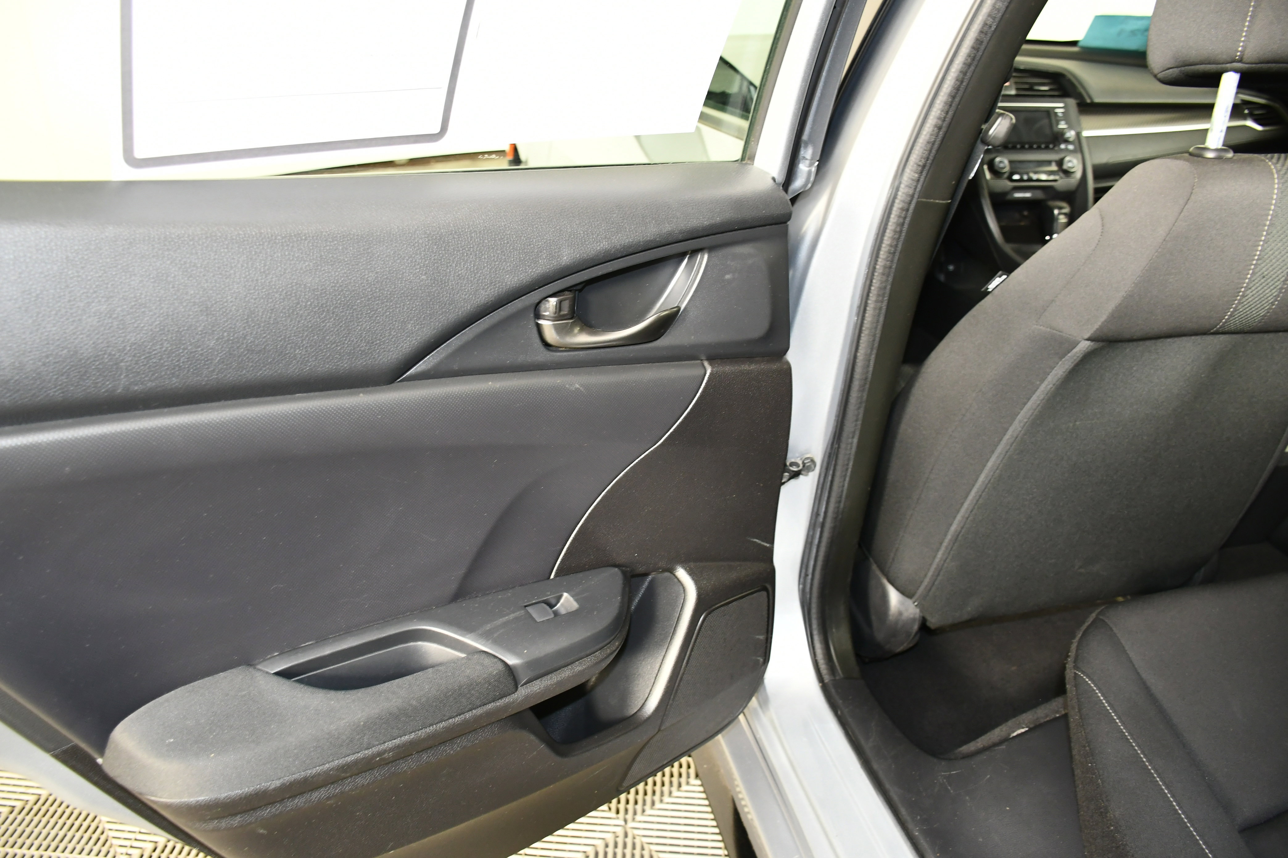 Used 2017 Honda Civic Sport image 43