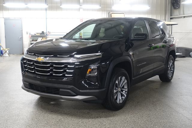 Used 2025 Chevrolet Equinox LT image 3