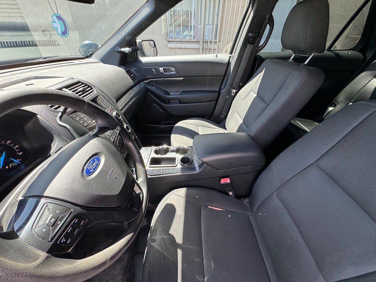 Used 2017 Ford Explorer 4WD Police Interceptor image 20