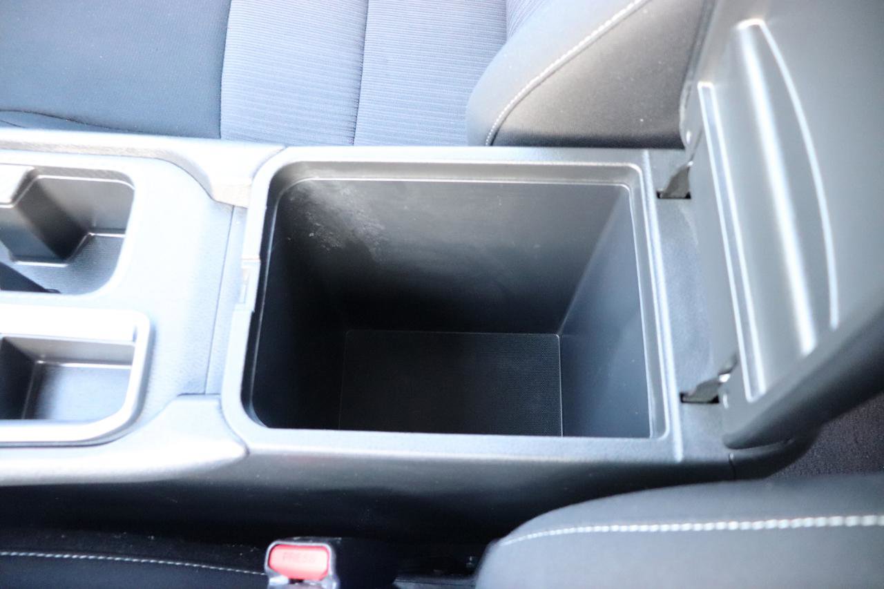 Used 2024 Nissan Sentra SV FWD image 35