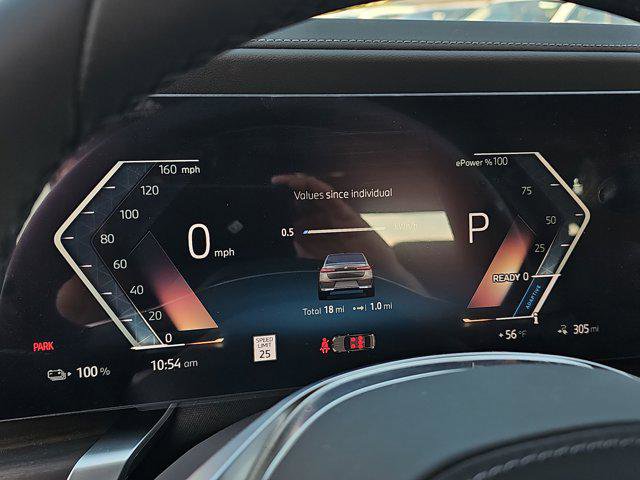 New 2025 BMW i7 xDrive60 w/ Premium Package image 21