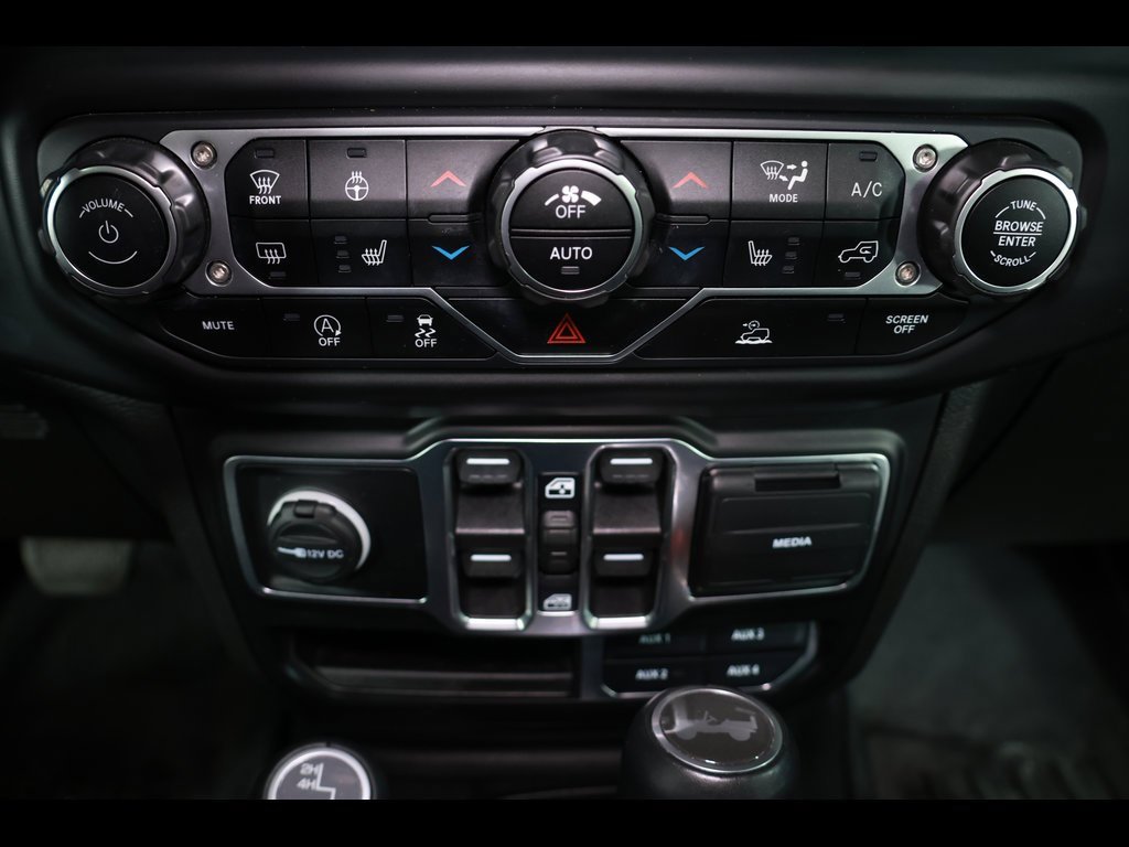 Used 2021 Jeep Wrangler Unlimited Sahara image 17