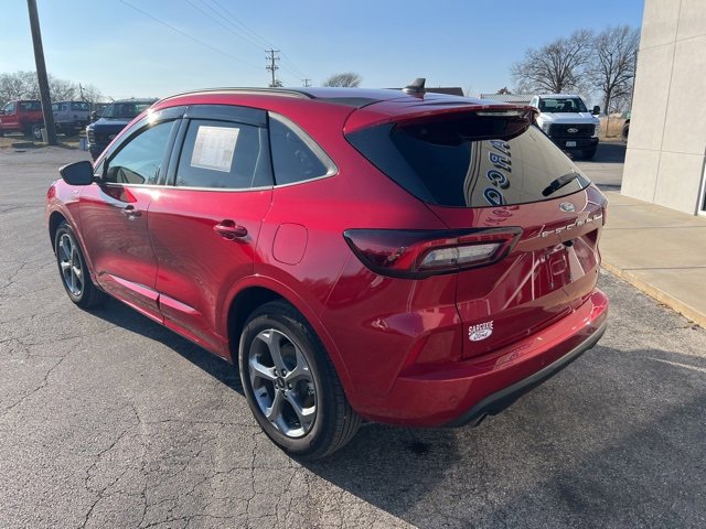 Used 2024 Ford Escape ST-Line w/ Tech Pack #1 image 7