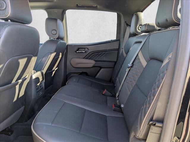 Used 2023 GMC Canyon Denali image 15