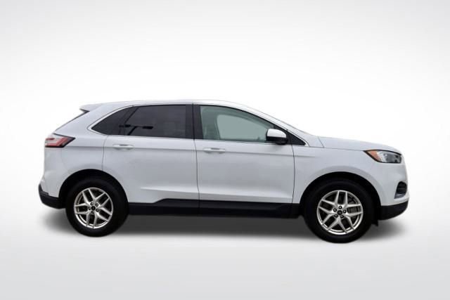 Used 2023 Ford Edge SEL image 8