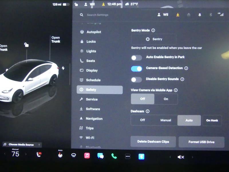 Used 2023 Tesla Model 3 Standard Range image 15